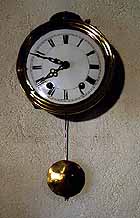 Mini-Morez-Uhr