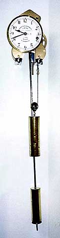 Przisions-Mutter-Uhr