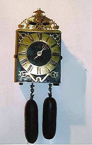 Einzeiger-Morbier-Uhr